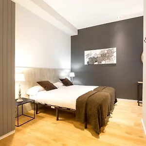  Apartament Rent Rambla Catalunya Hiszpania
