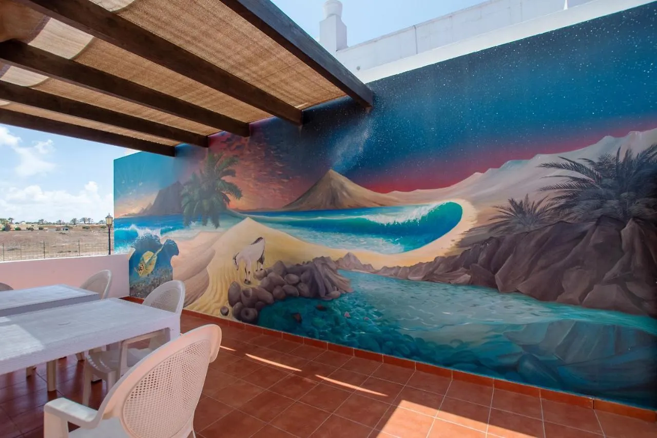 Surf Riders Fuerteventura Guest House Corralejo 2*,