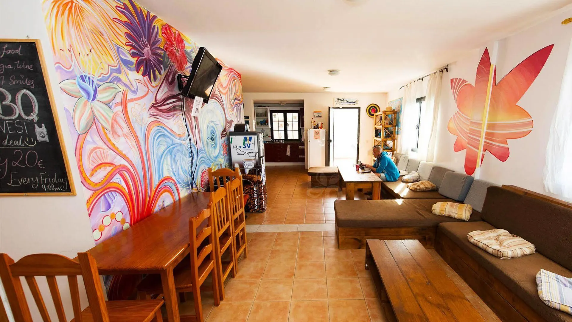Surf Riders Fuerteventura Guest House Corralejo 2*,  Spain