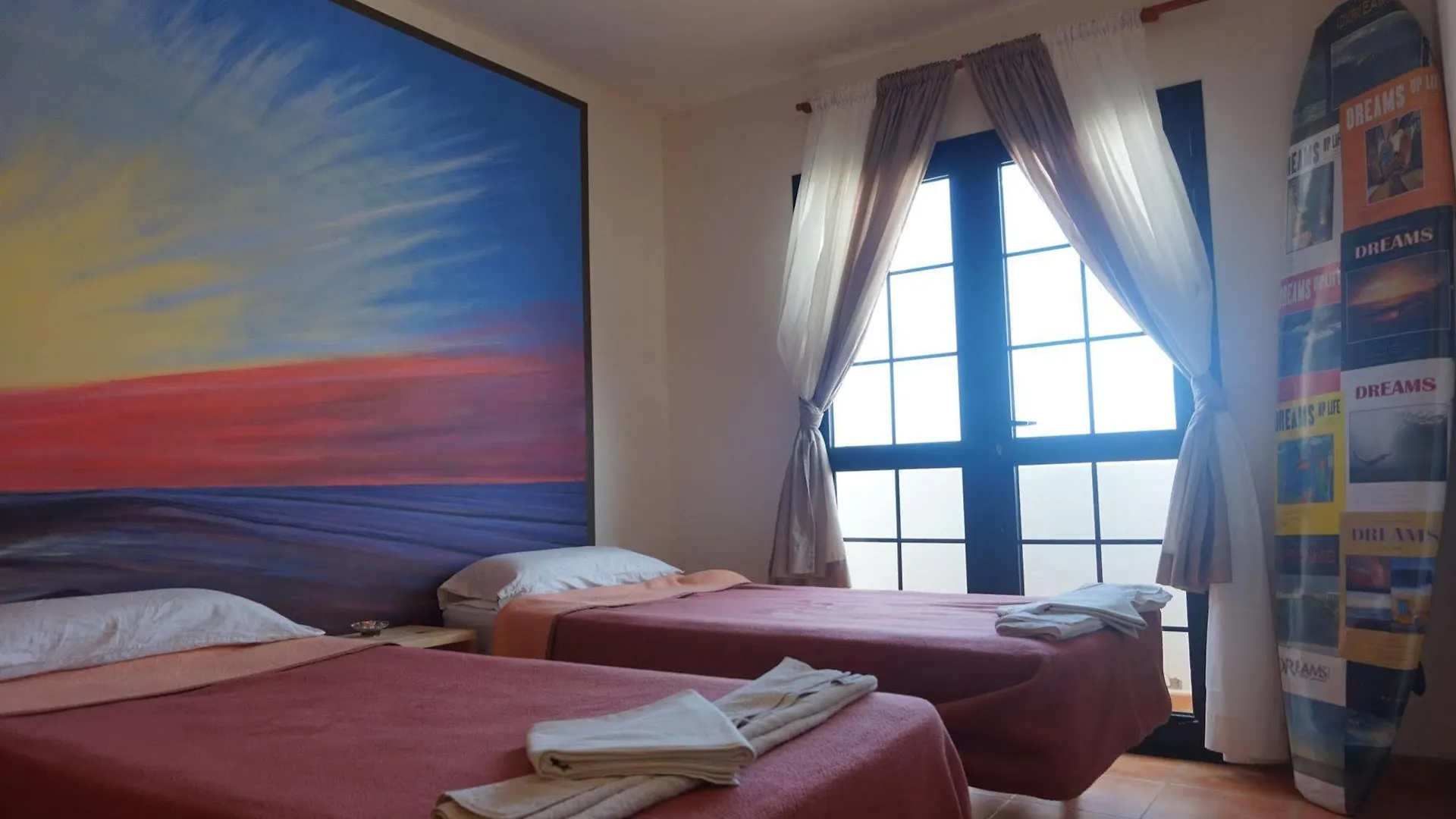 Surf Riders Fuerteventura Guest House Corralejo 2*,