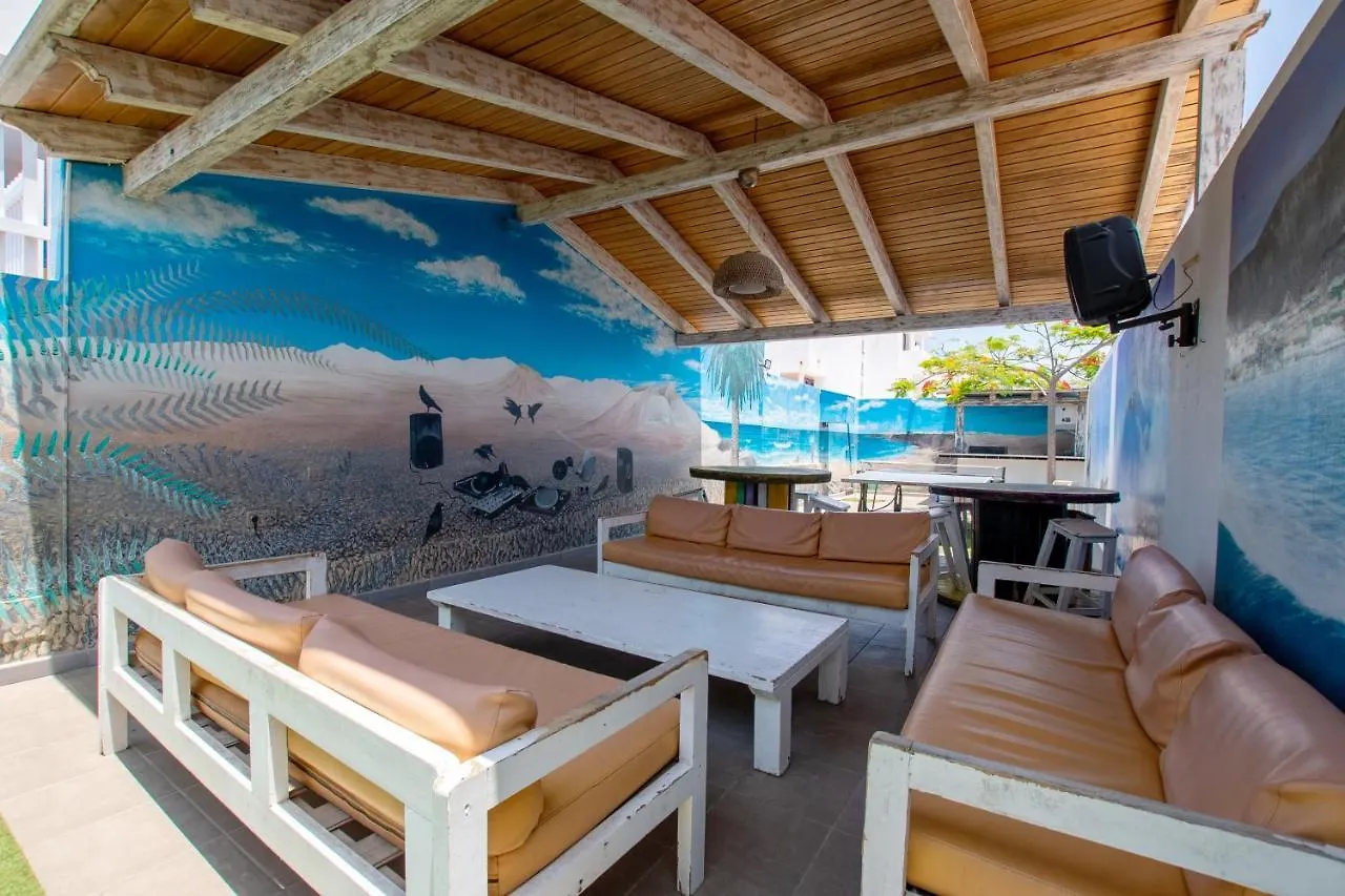 Surf Riders Fuerteventura Guest House Corralejo 2*,