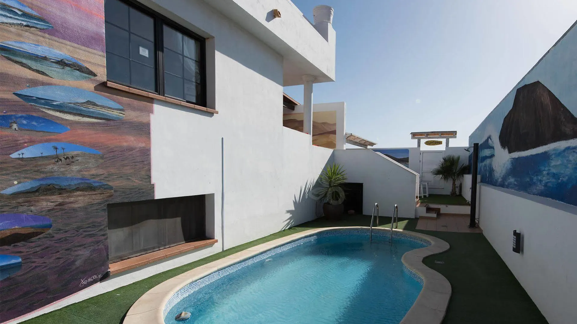 Surf Riders Fuerteventura Guest House Corralejo